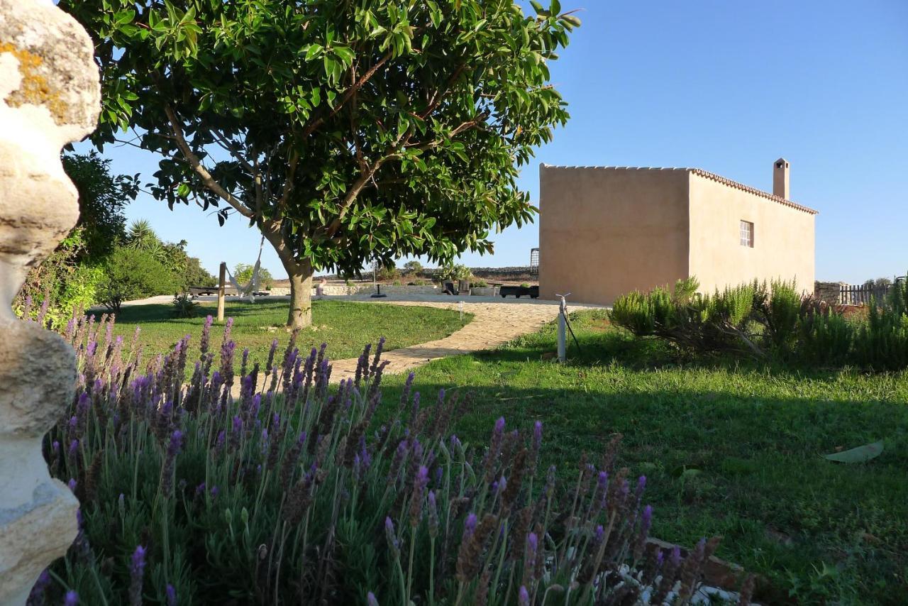 Апартаменты Finca Du Ressourcement Higueron Вьер де ла Фронтера Экстерьер фото